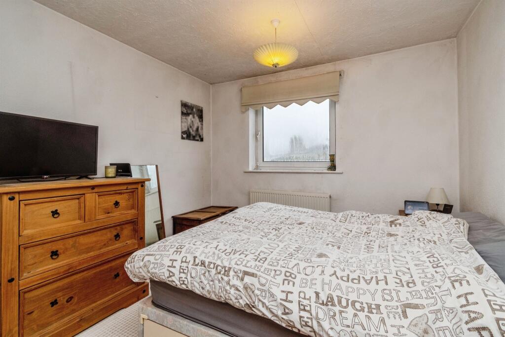 Apartment in Walsall, West Midlands - View 4