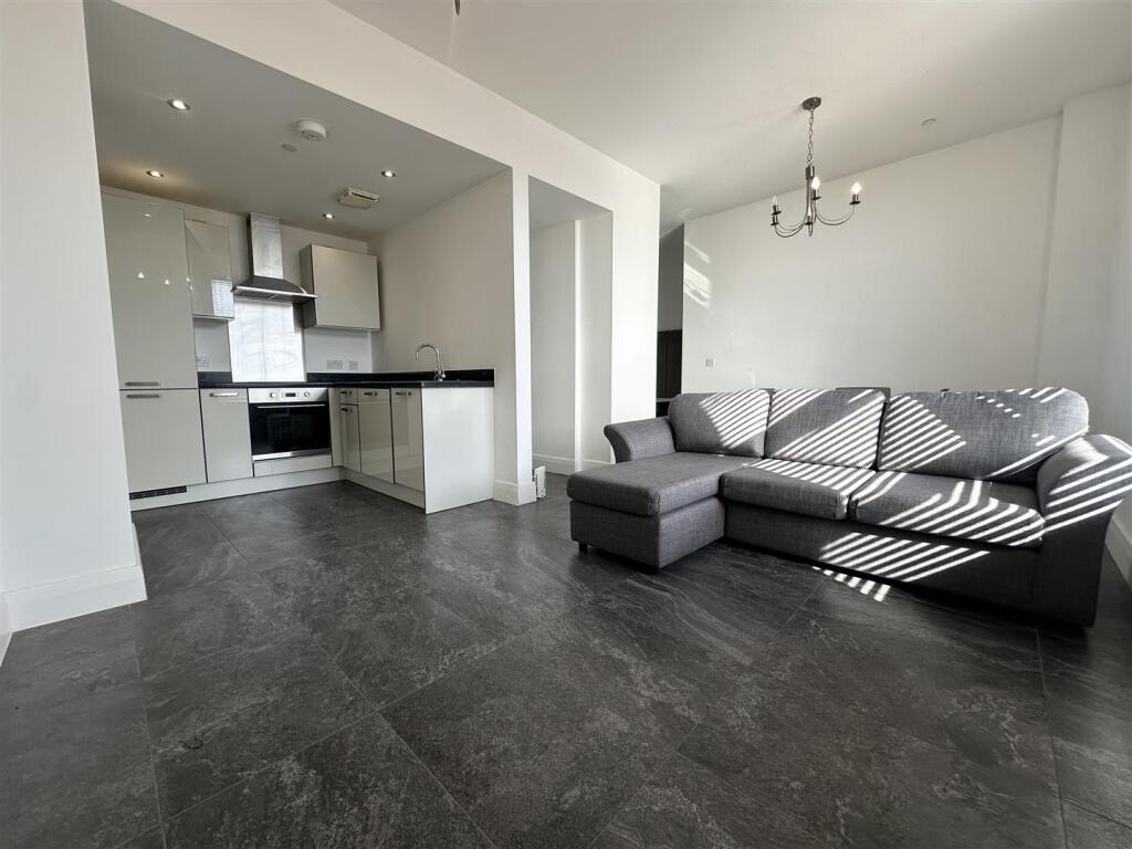Main image of property: Empire House, Cardiff Bay