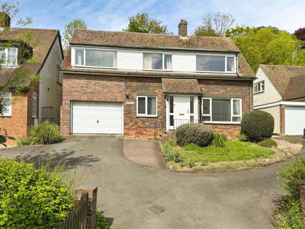 Main image of property: London Road, Hythe