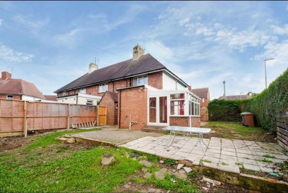 House in Northampton - View 3