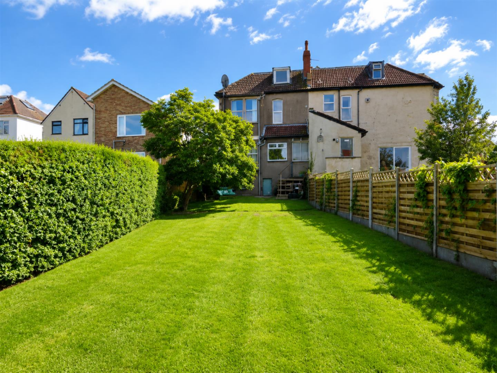 1 bedroom house share for rent
