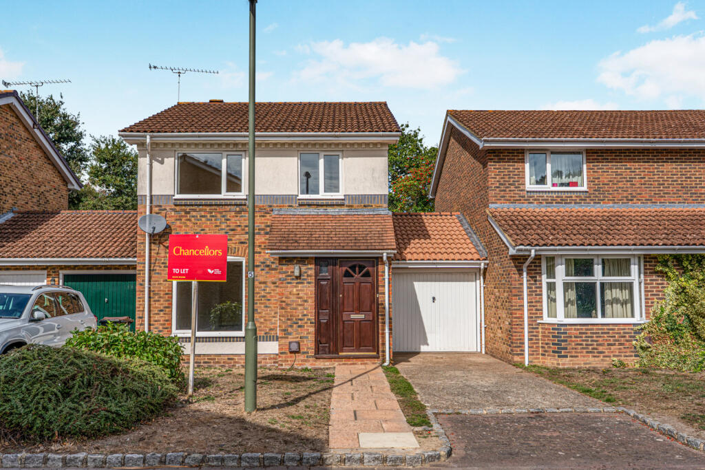 Main image of property: Broom Field, Lightwater, Surrey, GU18