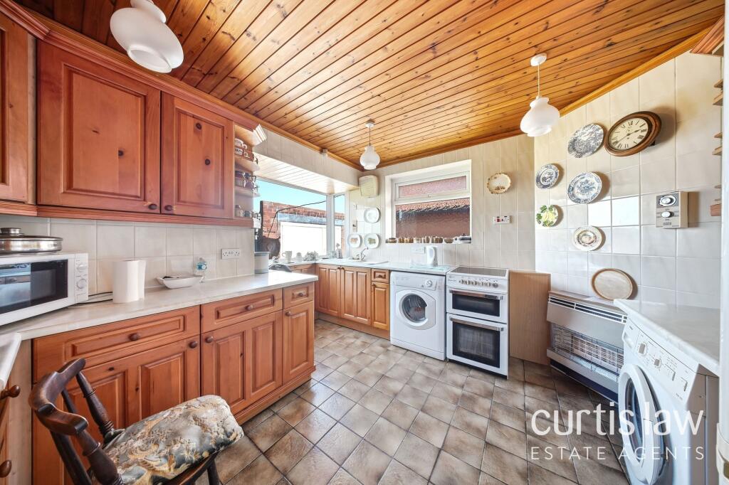 House in Blackburn - View 4