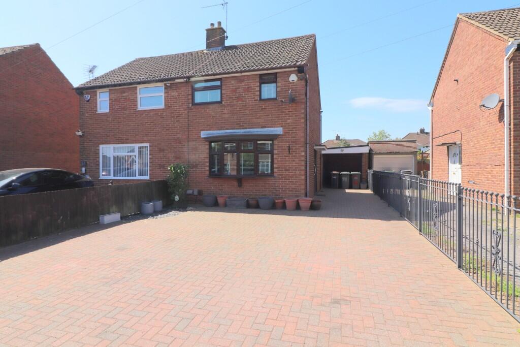 Main image of property: Rowelfield, Luton, Bedfordshire, LU2 9HL