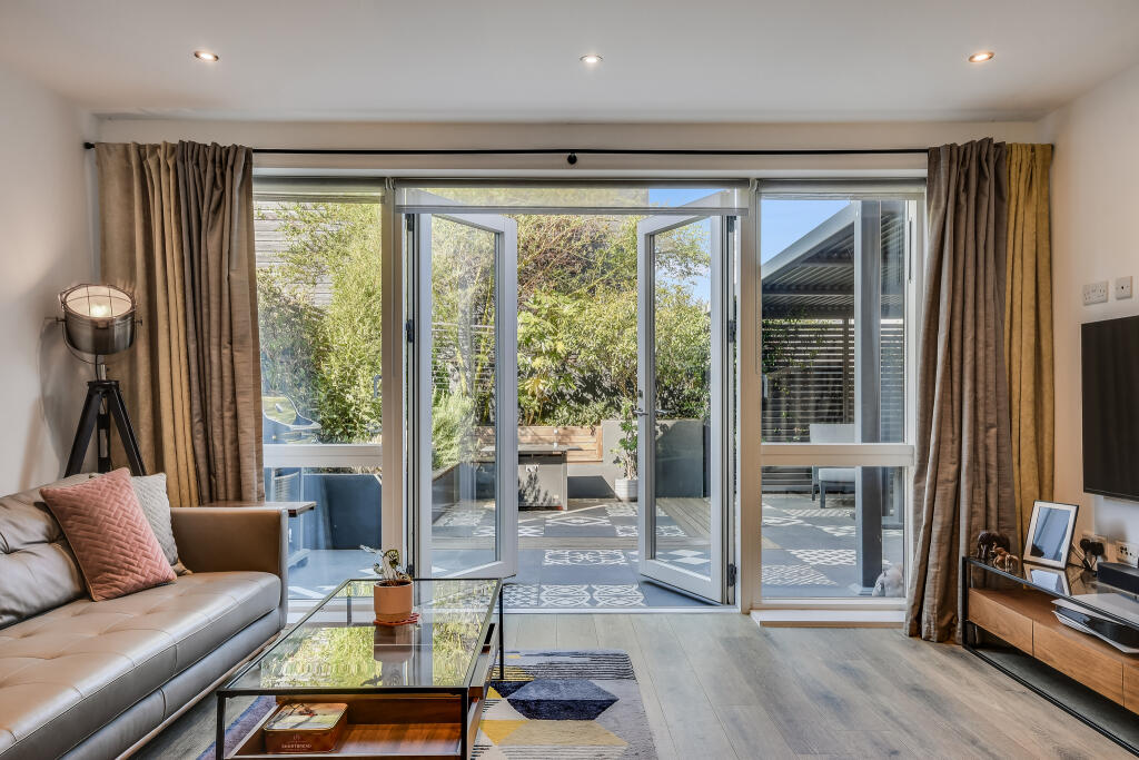 Property photo 6