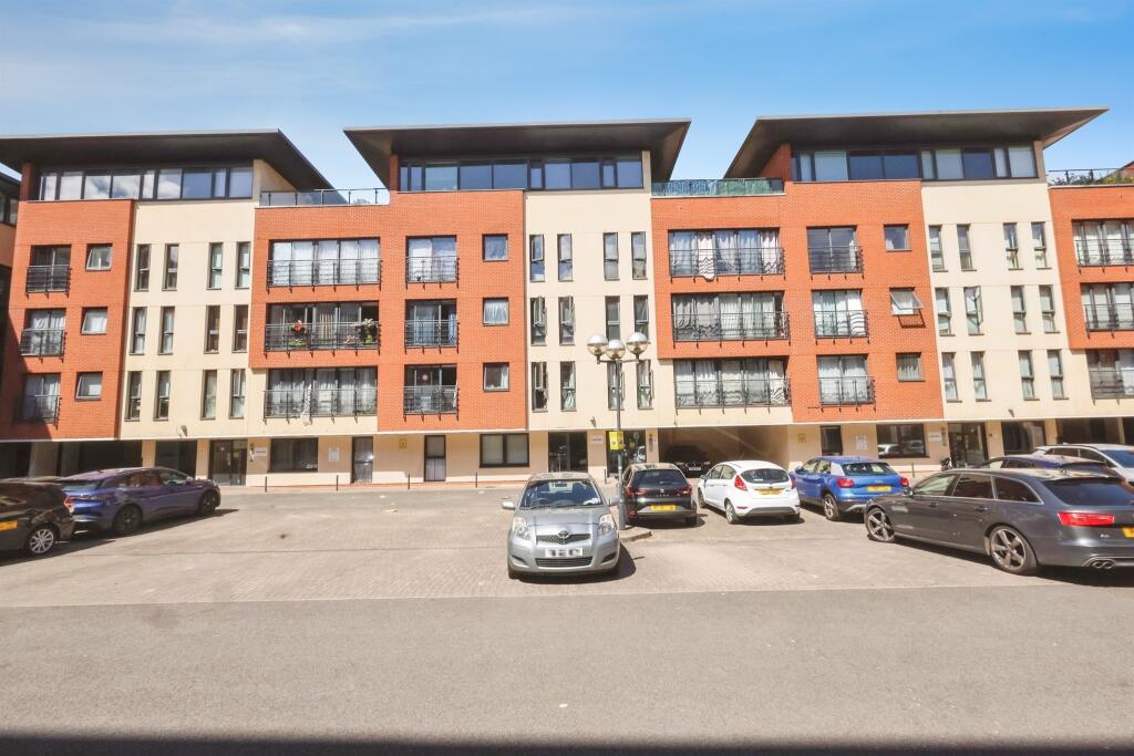 Main image of property: Rea Place, Birmingham