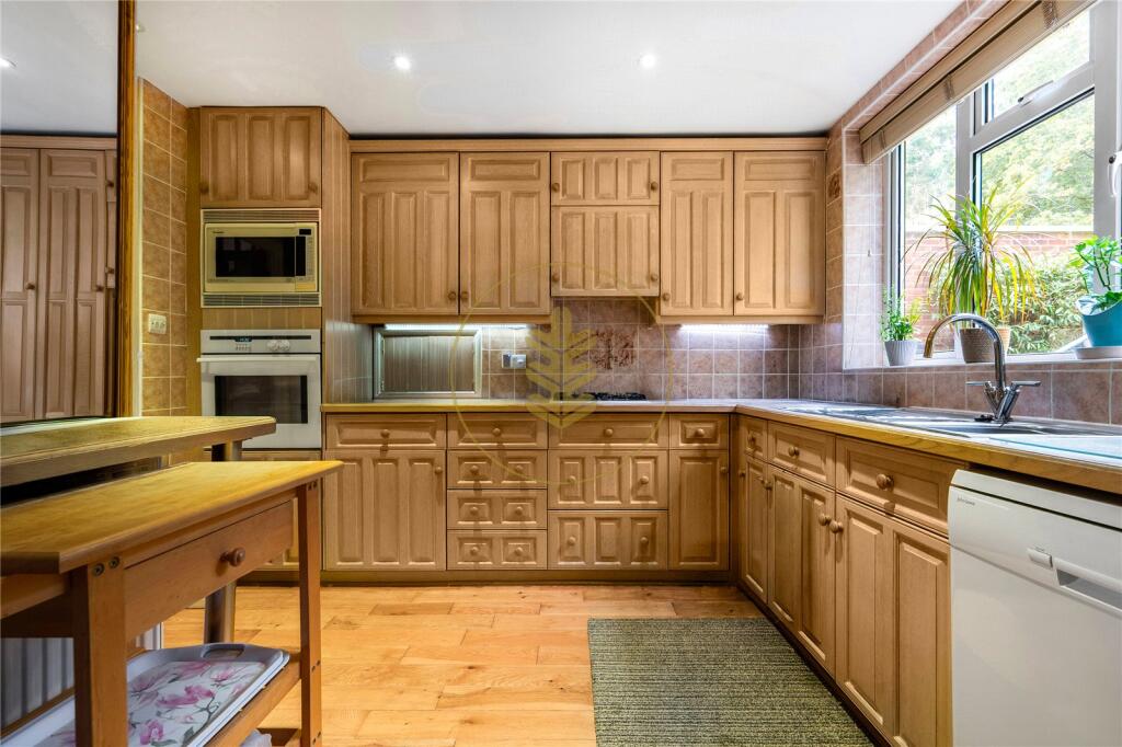 House in London - View 2