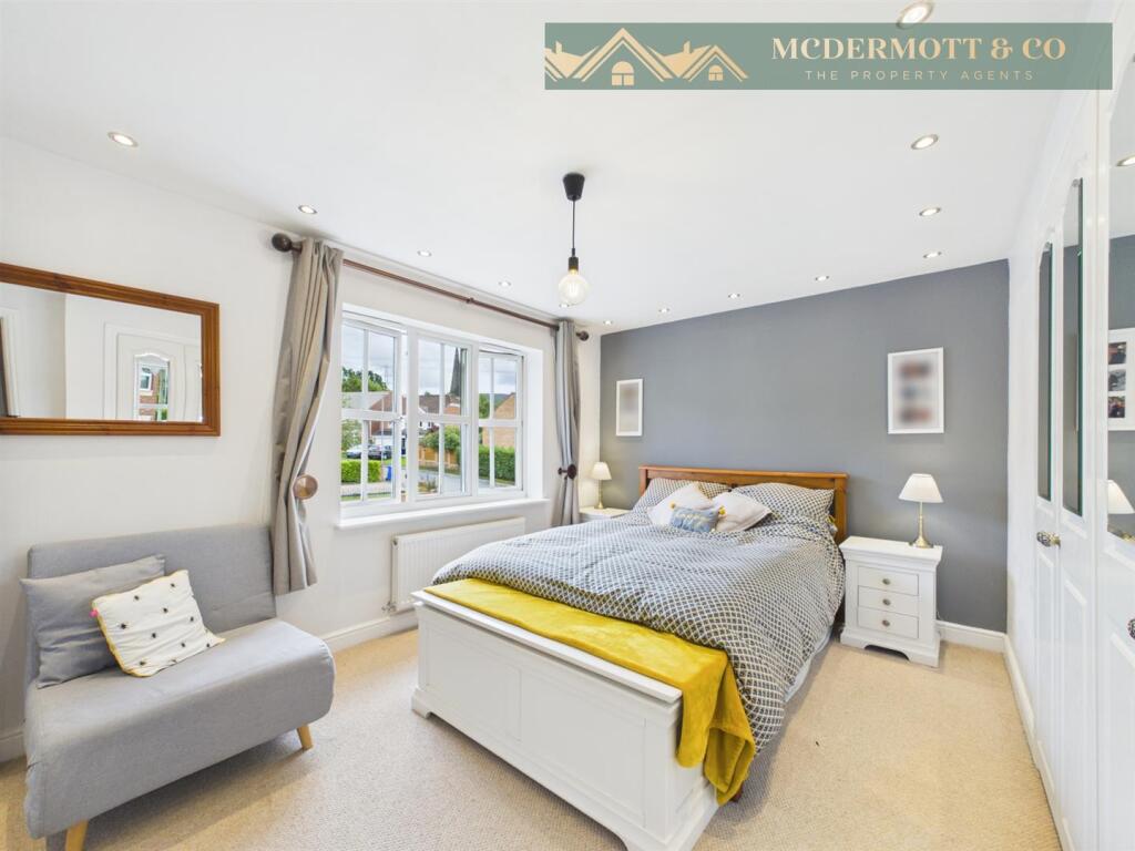 House in Stockport - View 4