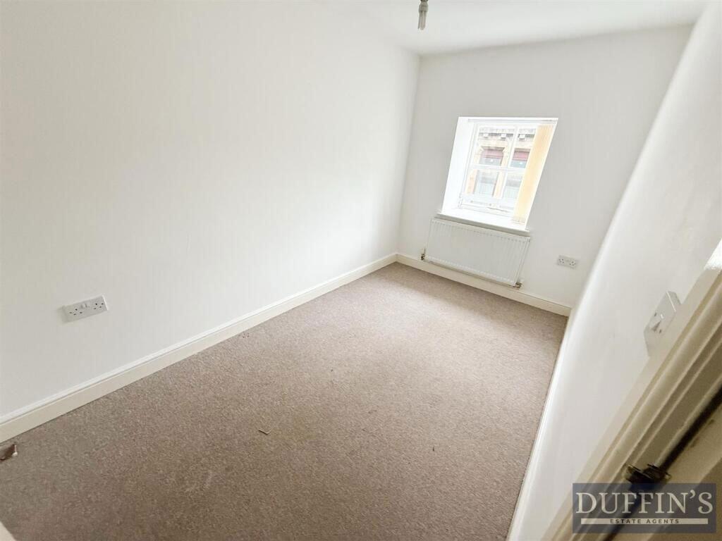 Apartment in Blackburn - More