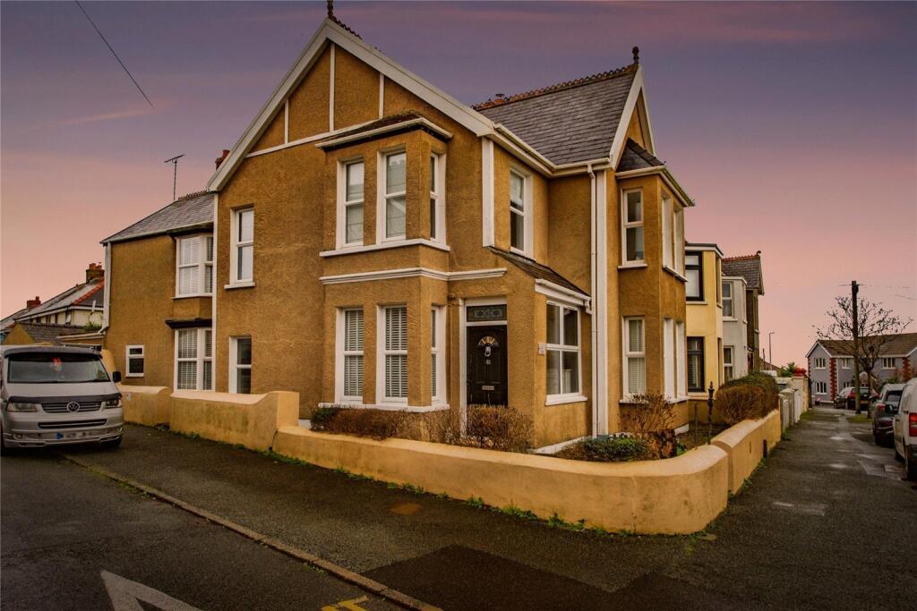 Main image of property: Wellington Road, Hakin, Milford Haven, Pembrokeshire, SA73