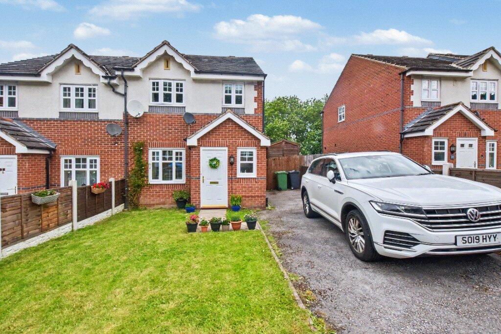 Main image of property: Wyther Park Hill, Leeds, West Yorkshire