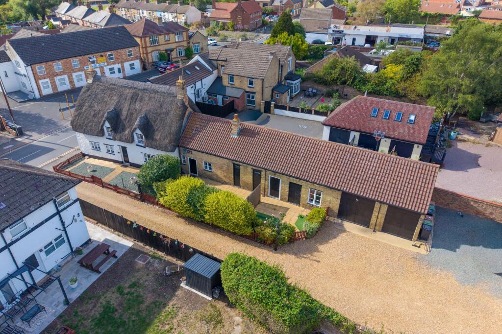 House in Peterborough - View 5