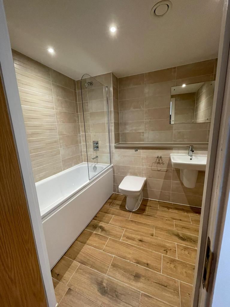 Apartment in Manchester - View 3