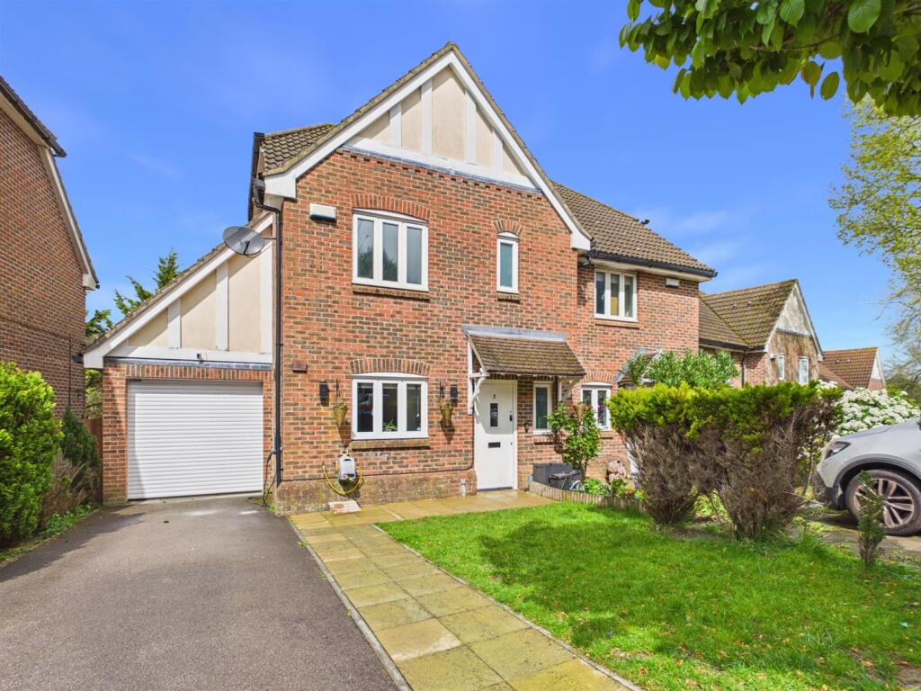 Main image of property: Chandos Gardens, Coulsdon