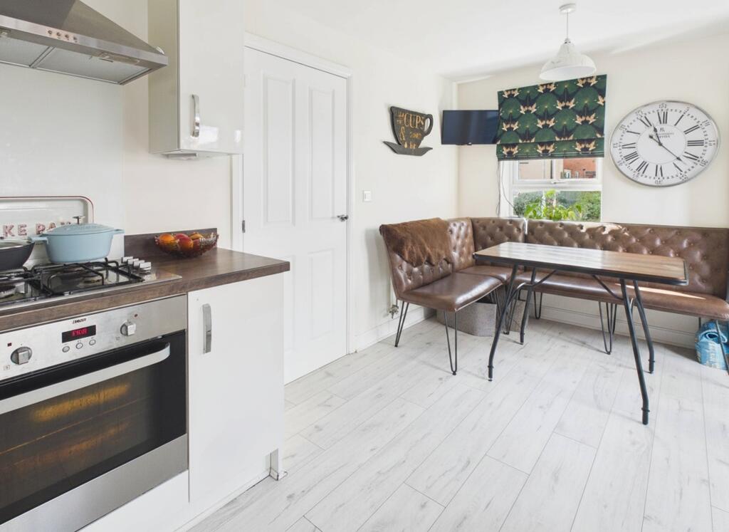 House in Tamworth, Coton Farm - View 4