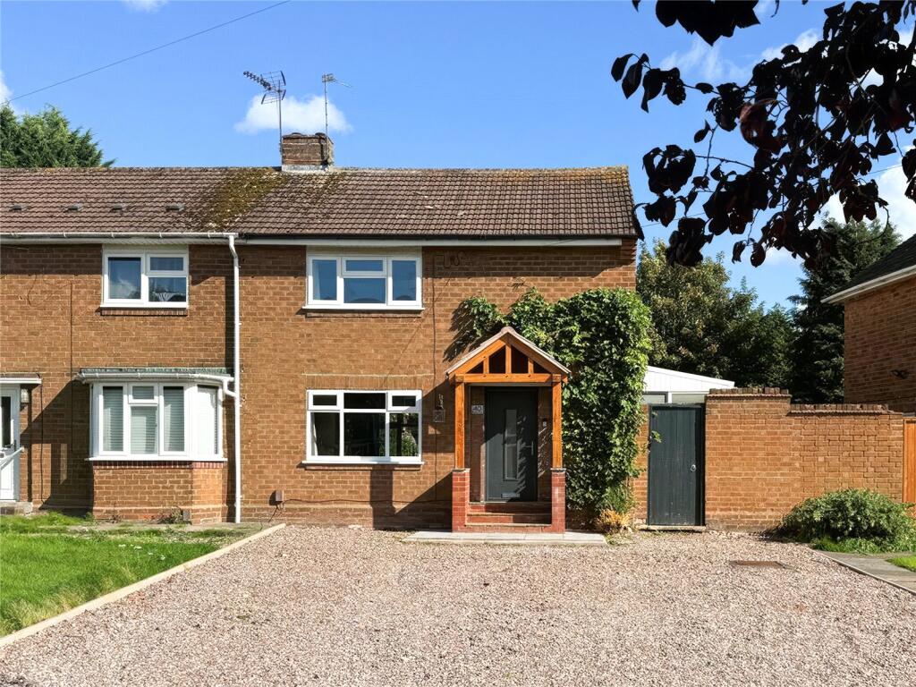 2-bed terraced on Brinsford Road, Fordhouses, Wolverhampton, West Midlands, WV10, £220,000