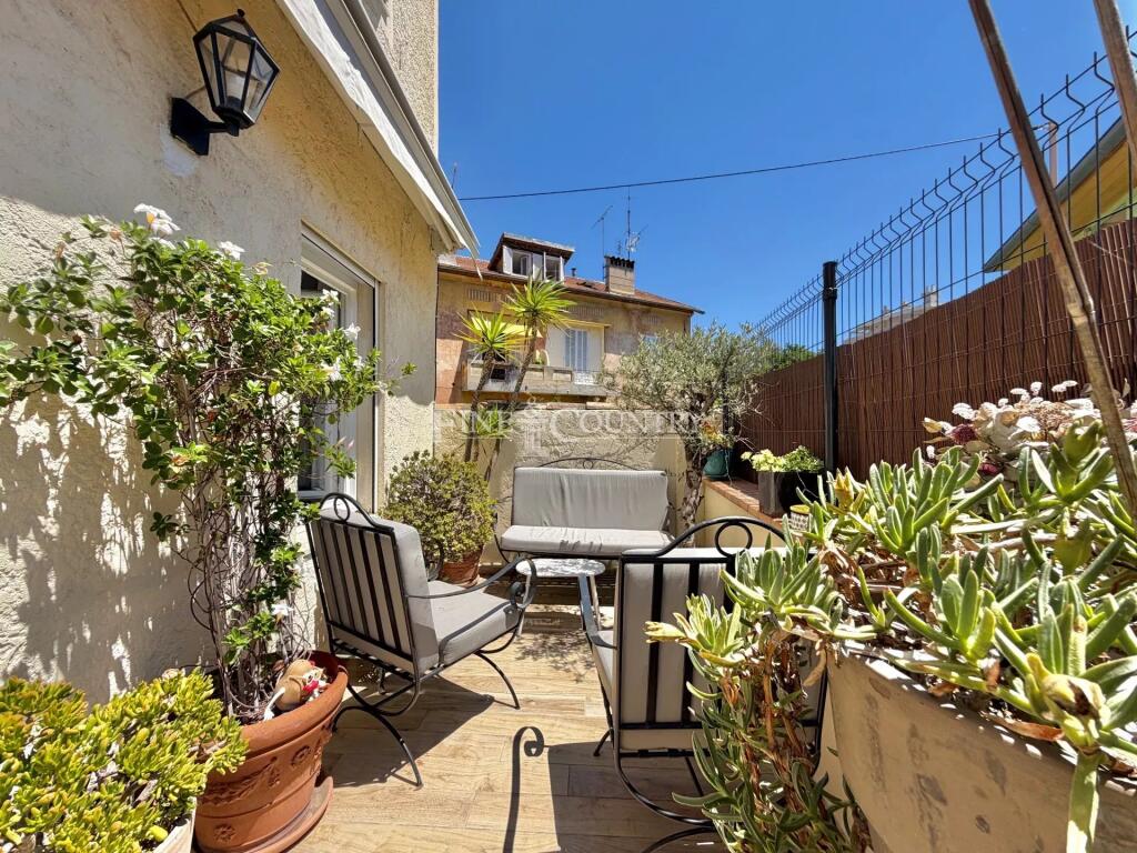 Main image of property: Provence-Alps-Cote d`Azur, Alpes-Maritimes, Cannes