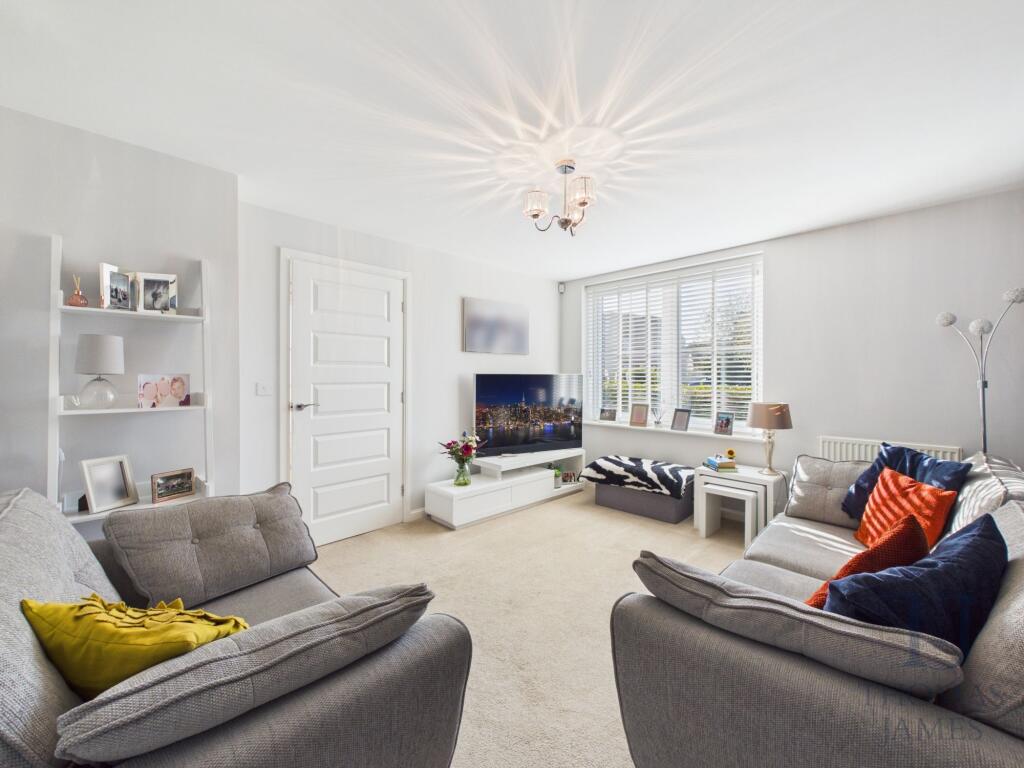 House in Nottingham - View 3
