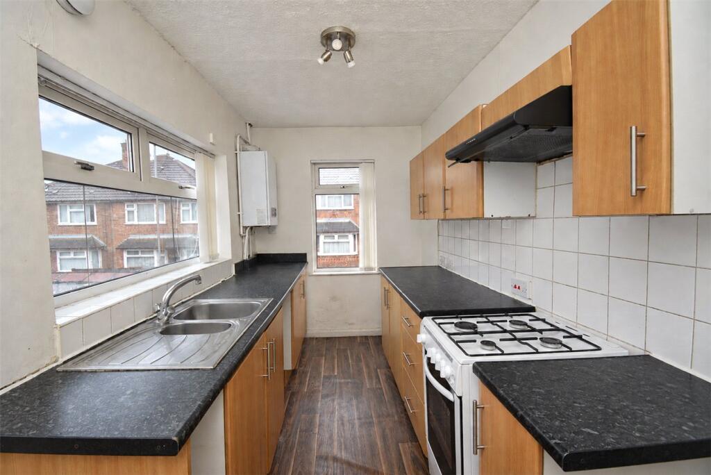 House in Wirral, Liverpool City Region - View 5