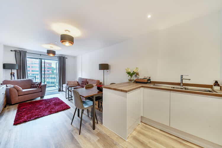 Apartment in Bracknell - More