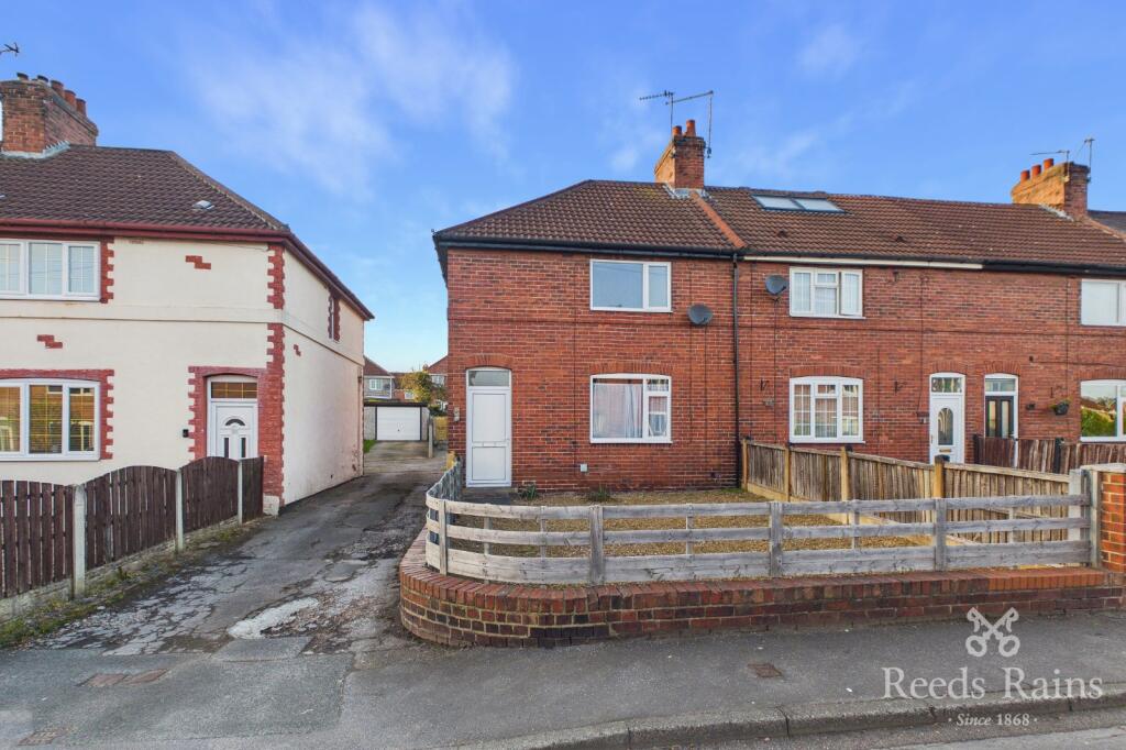 Main image of property: Newstead Grove, Fitzwilliam, Pontefract, West Yorkshire, WF9
