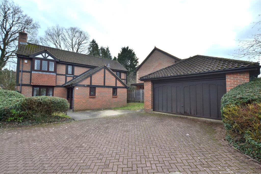 Main image of property: Forest Dean, Fleet