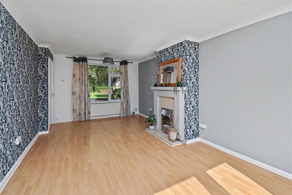 House in Corby, North Northamptonshire - View 4