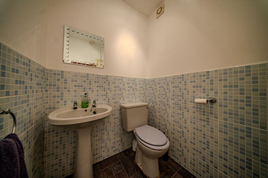 Additional image 10 of Valley Fold, Queensbury, Bradford, BD13 2LF