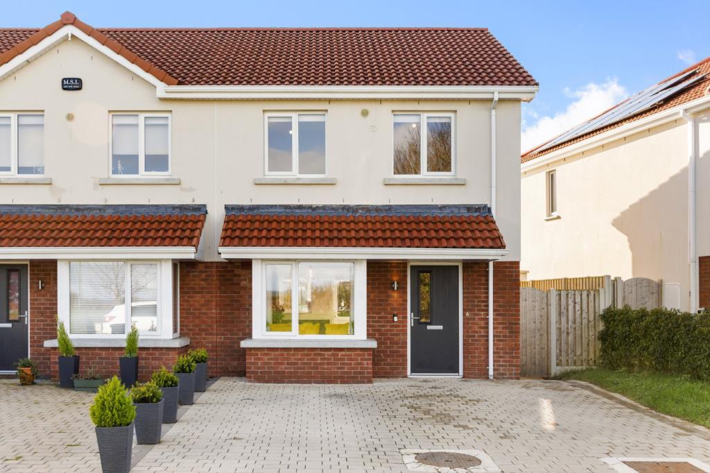 Main image of property: 6 Ballycrone Manor, Kilcoole, Co Wicklow, A63AT25