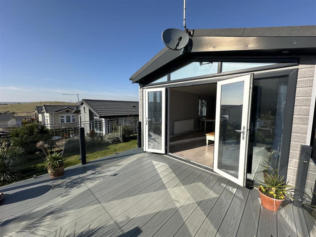 Main image of property: WHITE HORSE PARK HOMES, OSMINGTON HILL, WEYMOUTH, DORSET