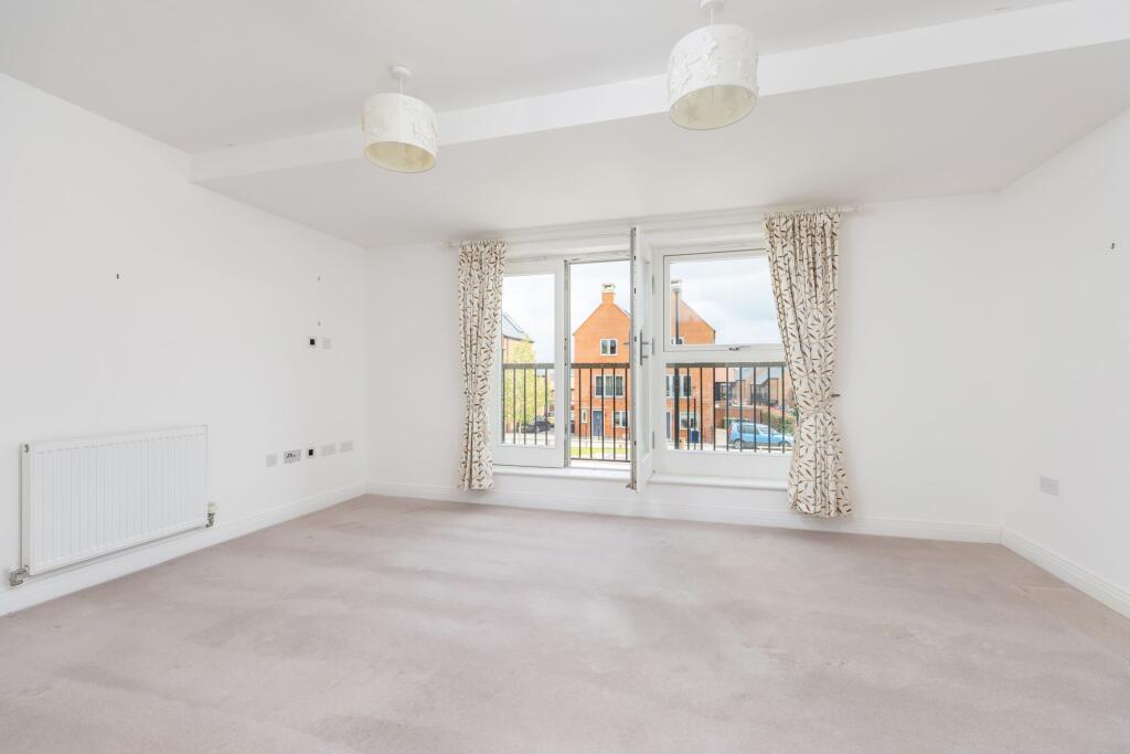 House in Southampton - View 4