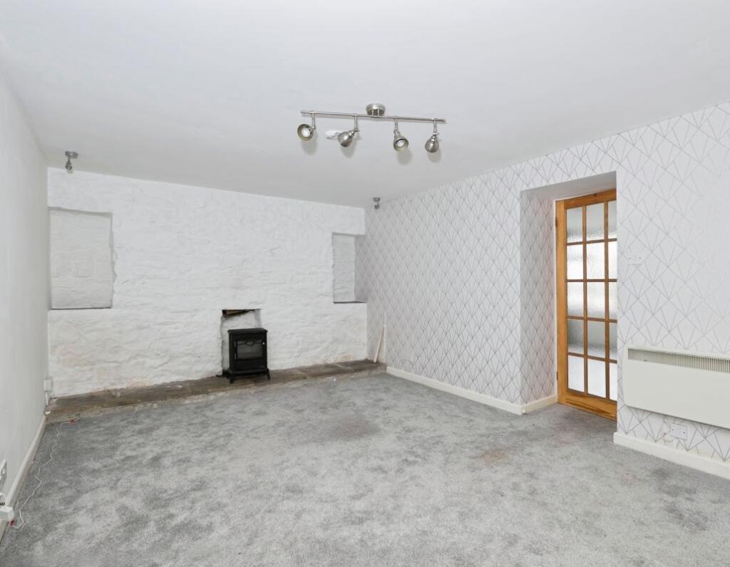 Apartment in Truro - View 2