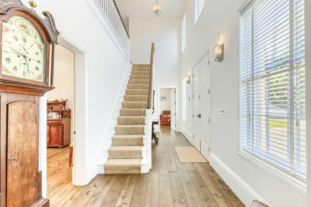 House in Enfield - More