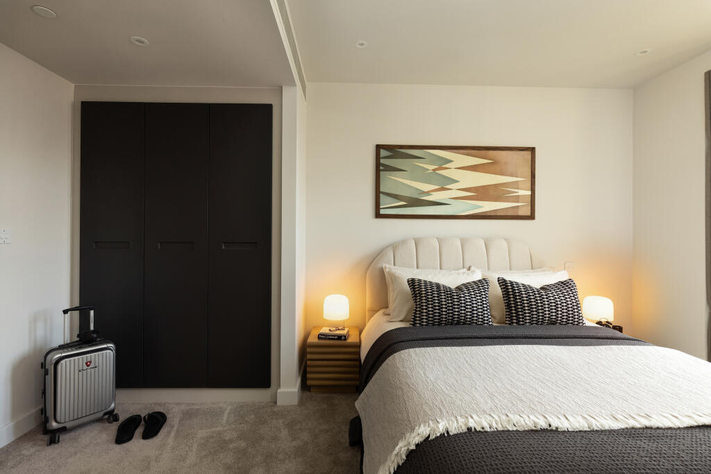 Apartment in London - View 2