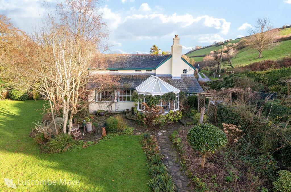 Main image of property: Bowcombe, Kingsbridge, TQ7 2DN