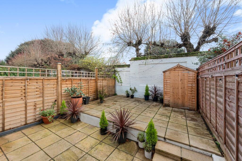 Chevening Road, 
Greenwich, SE10 - View 6