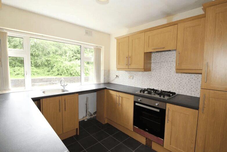 House in Newport, Penmaen - View 3