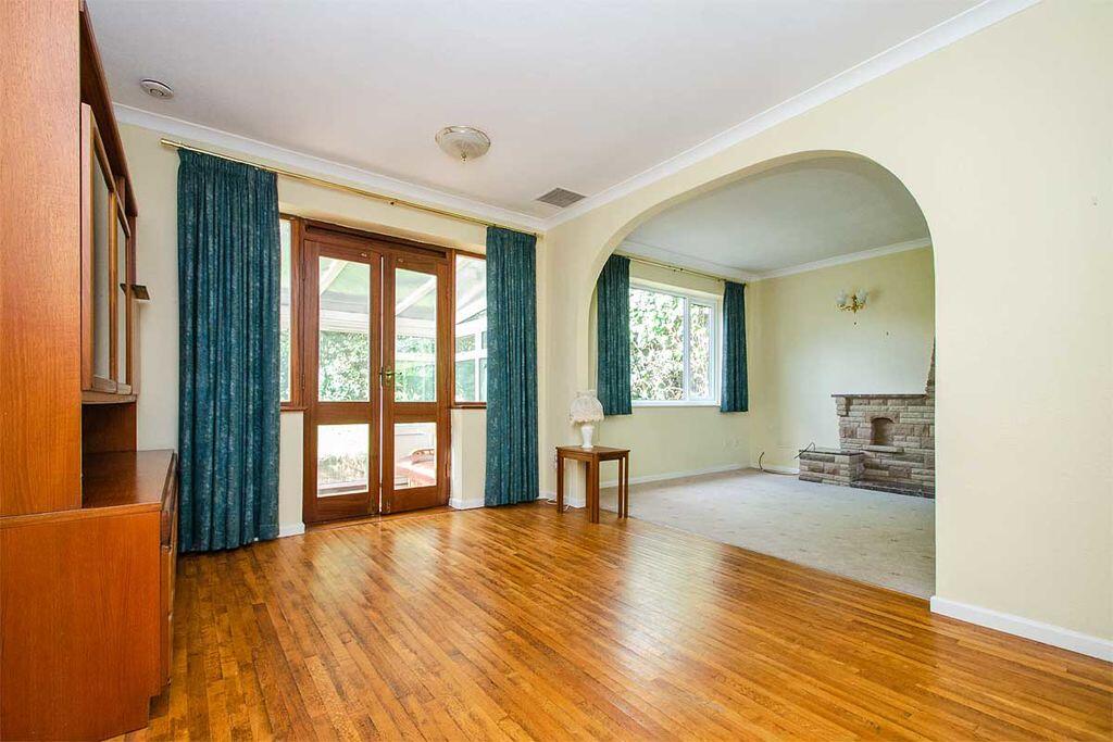House in Lichfield, Burntwood - View 4
