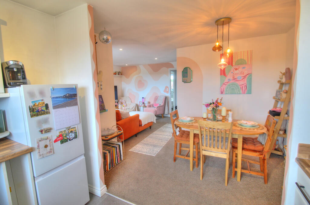 Apartment in Dudley - View 5