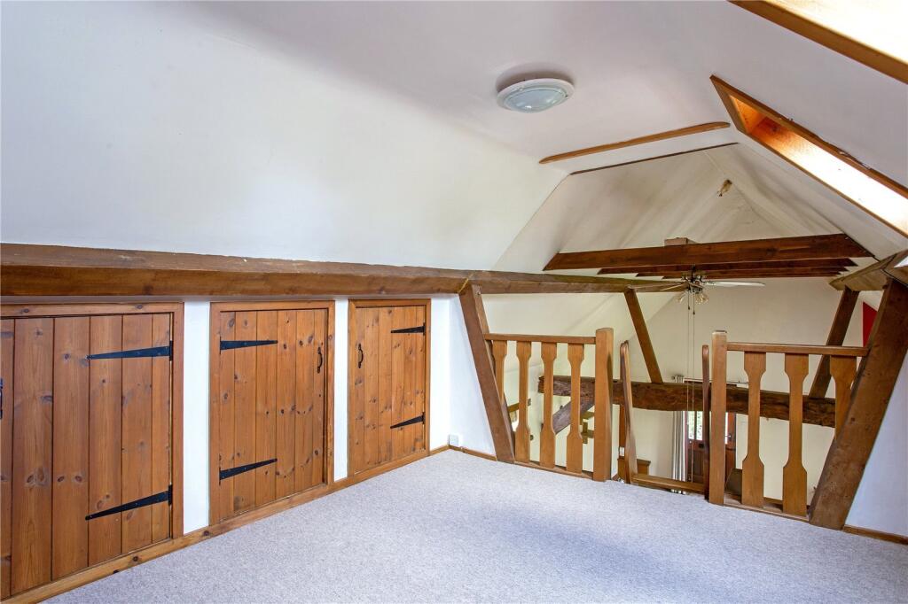 House in Hemel Hempstead, Ickford - More