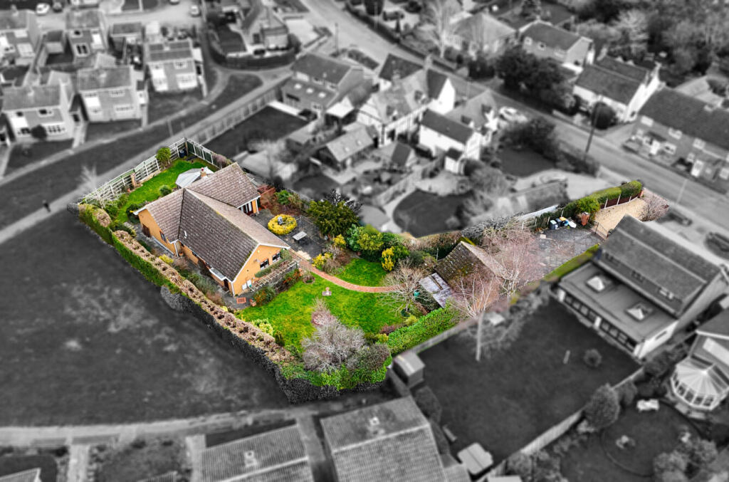 Main image of property: Cause End Road, Wootton, Bedford, MK43