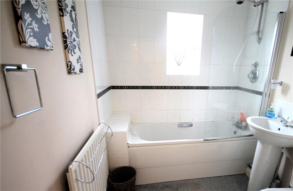 Apartment in Durham - More
