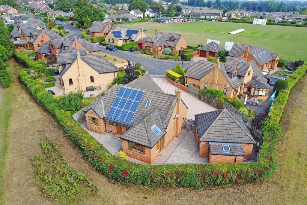 House in Harrogate - View 3