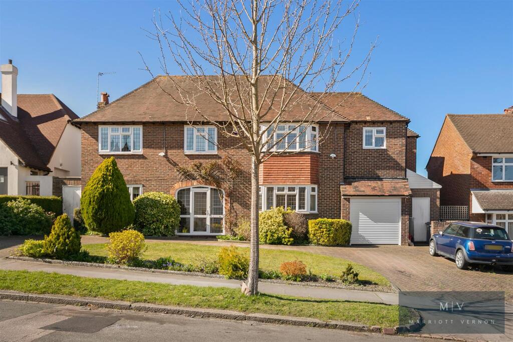 Main image of property: Winchelsey Rise, South Croydon