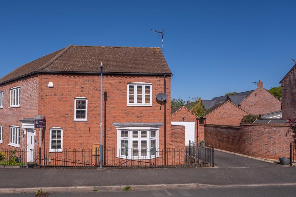 Main image of property: Milton Road, Stratford-upon-Avon, CV37