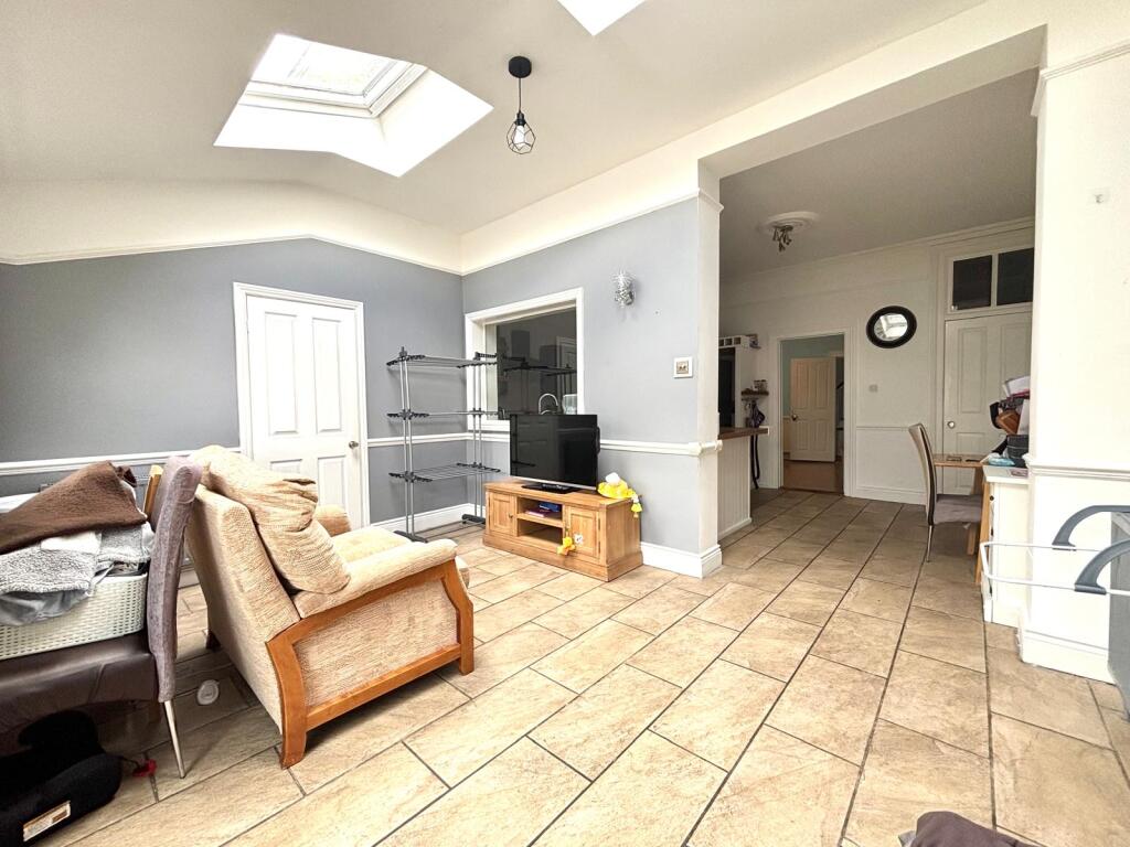 House in Portsmouth, North End - View 5