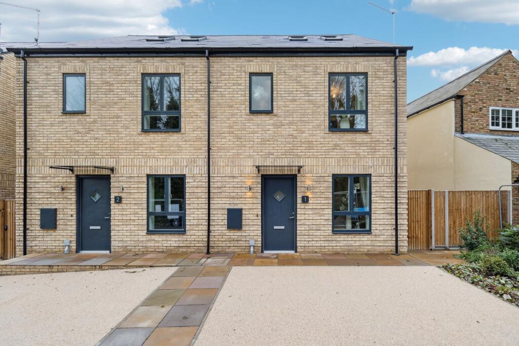 4-bed semi-detached on Victoria Close, Rickmansworth, WD3, £975,000