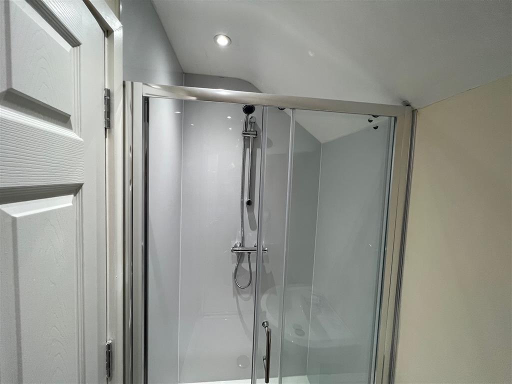 Apartment in Nottingham - View 5