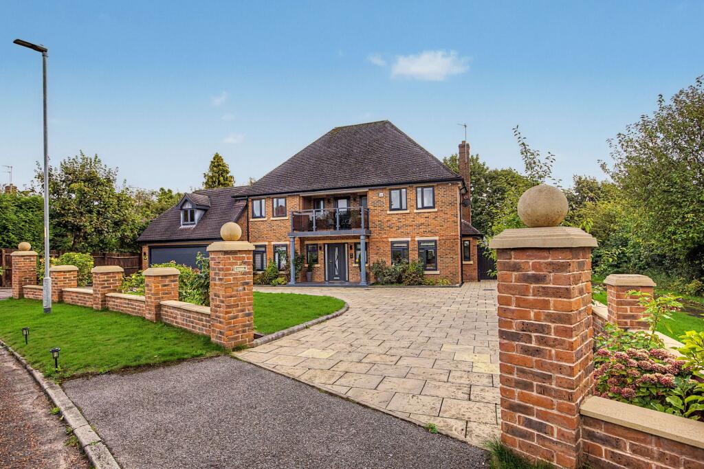 Main image of property: Courtney Place, Bowdon, WA14