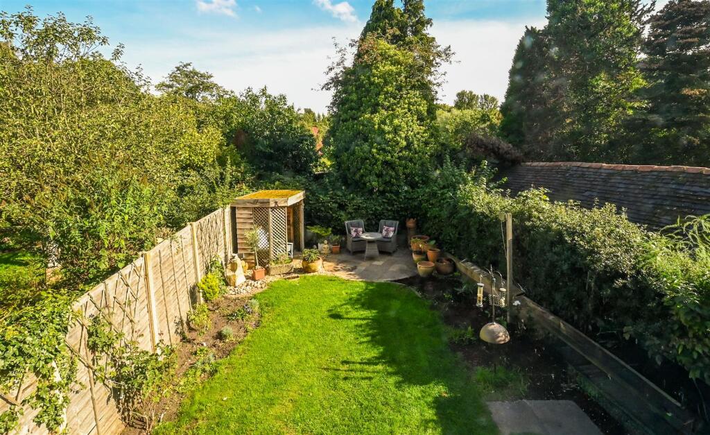 House in East Staffordshire, Yoxall - View 4
